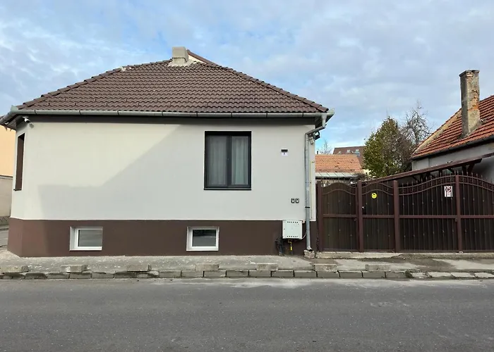 Signal With Garden & Mountain View Διαμέρισμα